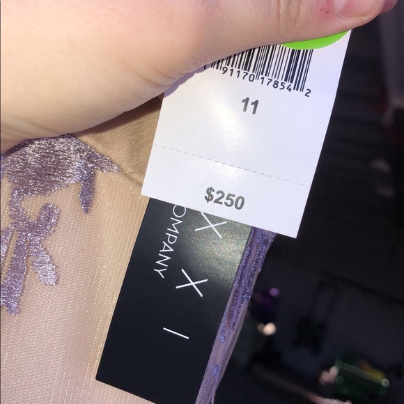 Prom dress! - Picture 5 of 6